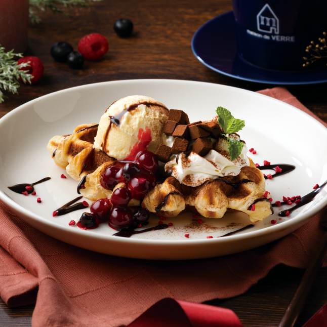 焼きたてクロッフル　生チョコ＆ベリー