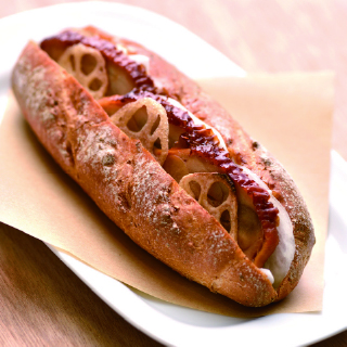 直火照焼きチキンサンド